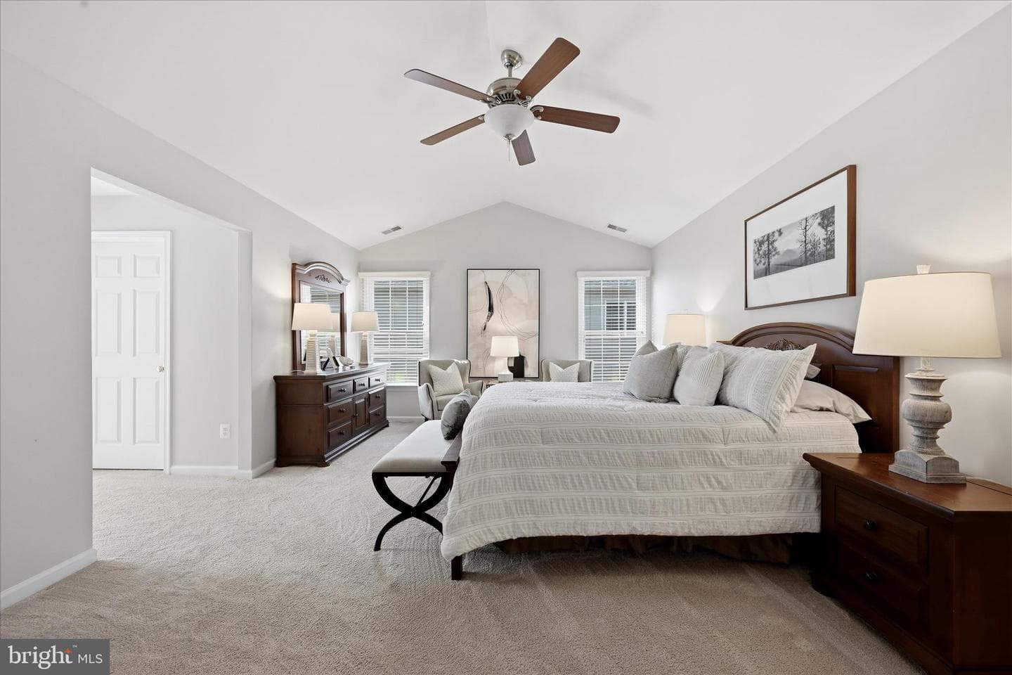 22806 Oatlands Grove Place photo 31