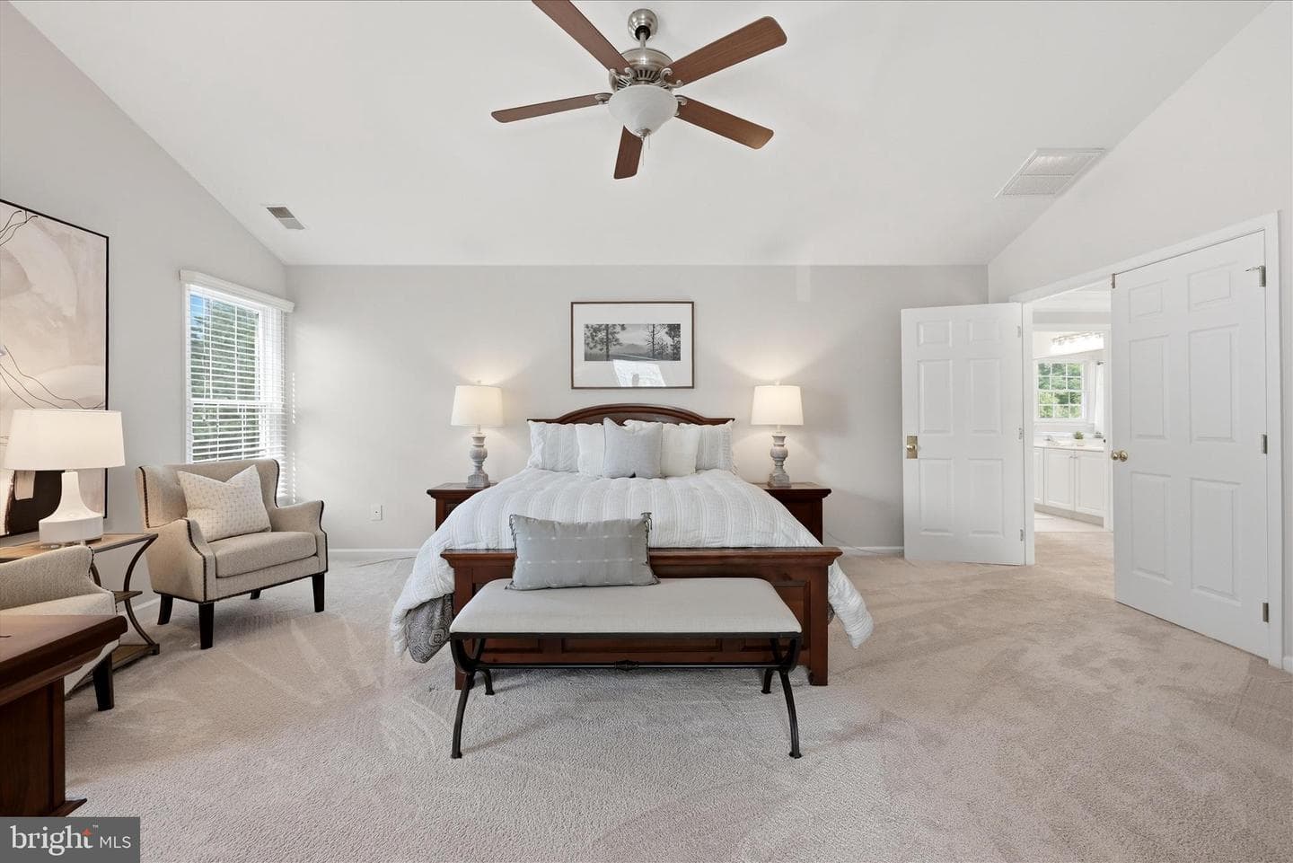 22806 Oatlands Grove Place photo 32