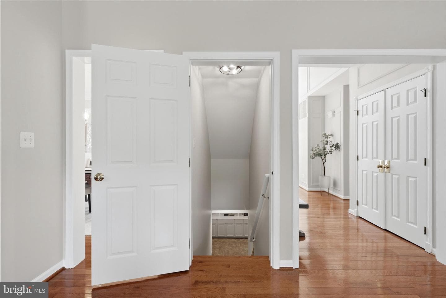22806 Oatlands Grove Place photo 39