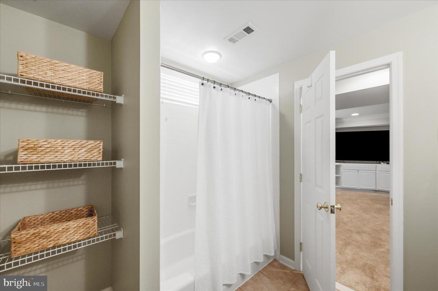 22806 Oatlands Grove Place photo 51