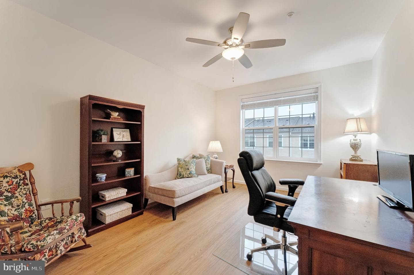 22720 Ferncrest Terrace photo 36