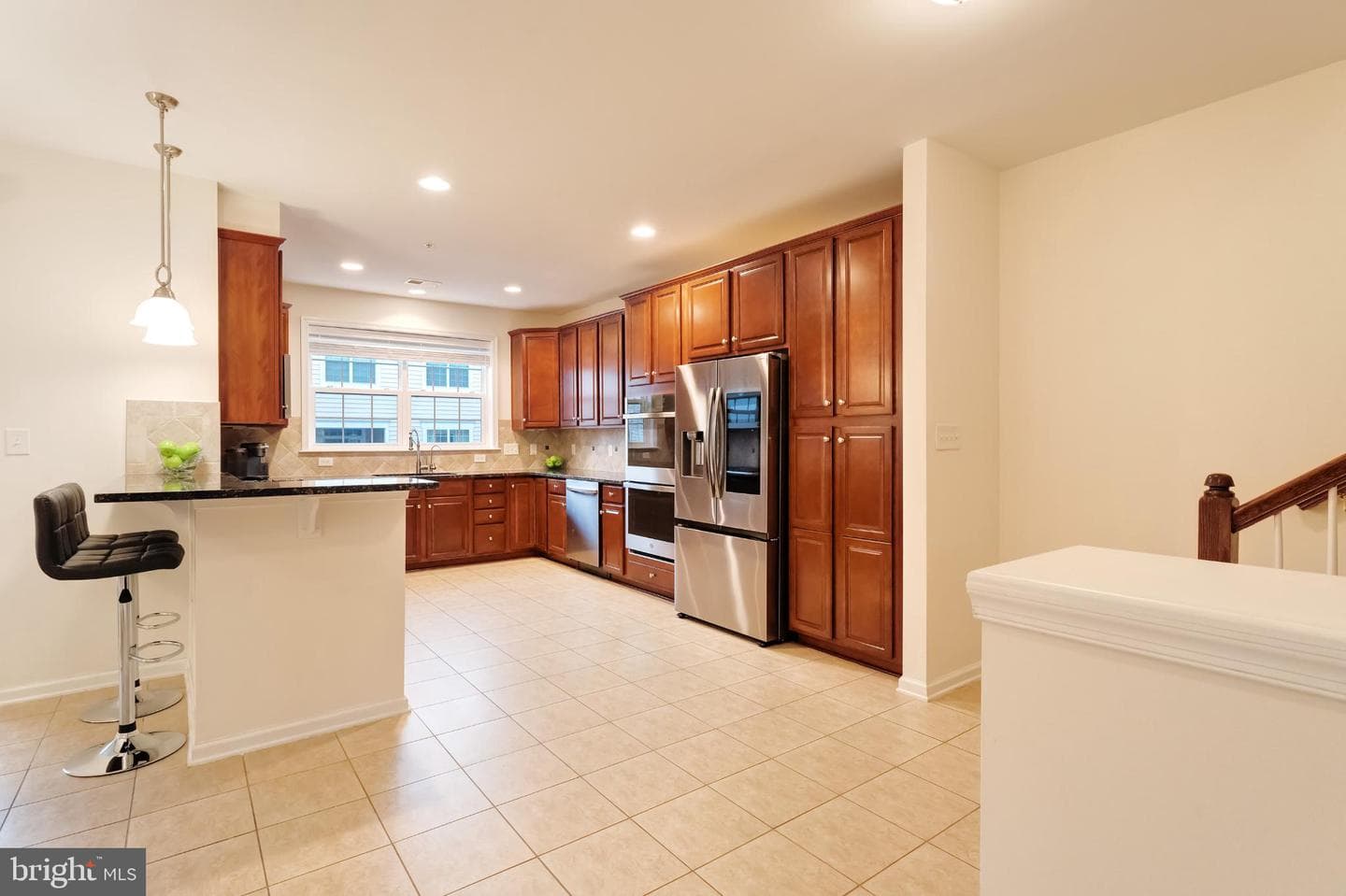 22720 Ferncrest Terrace photo 6