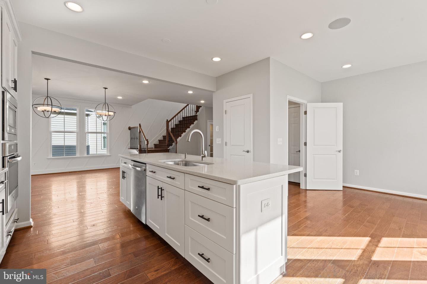 23041 Canyon Oak Court photo 9