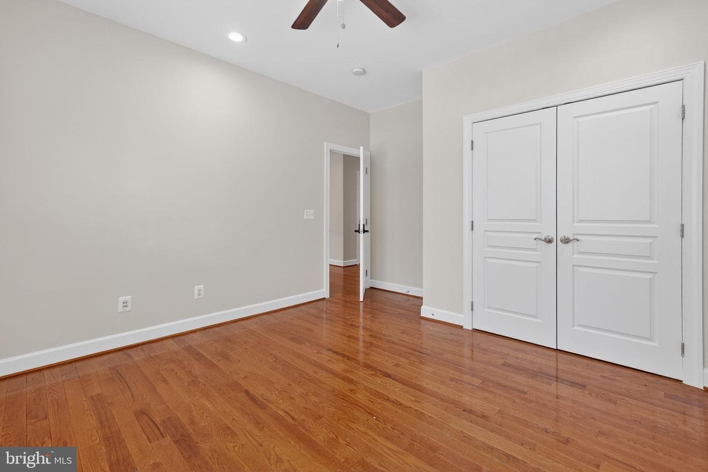 23106 Bronstein Lane photo 29