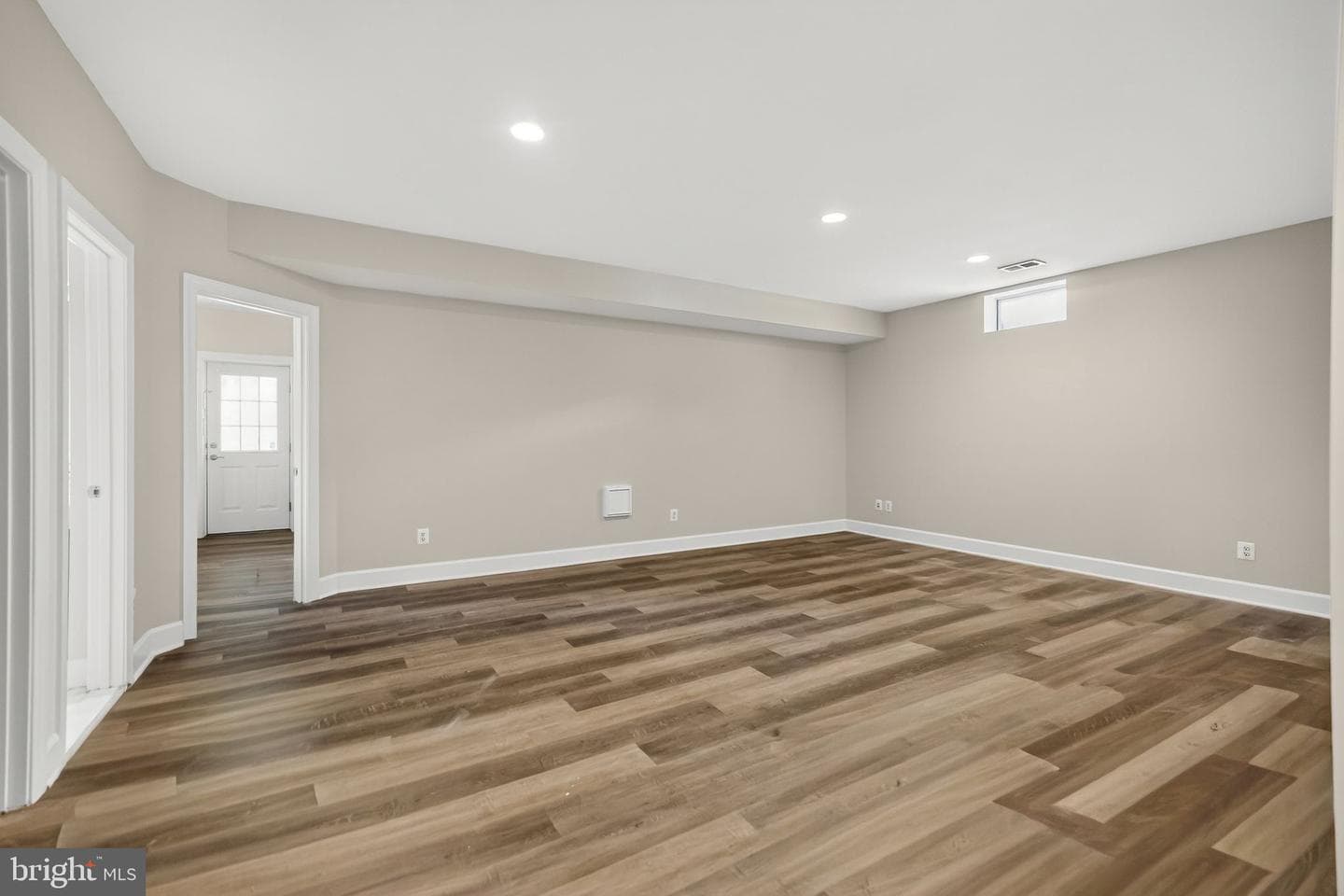 23106 Bronstein Lane photo 35