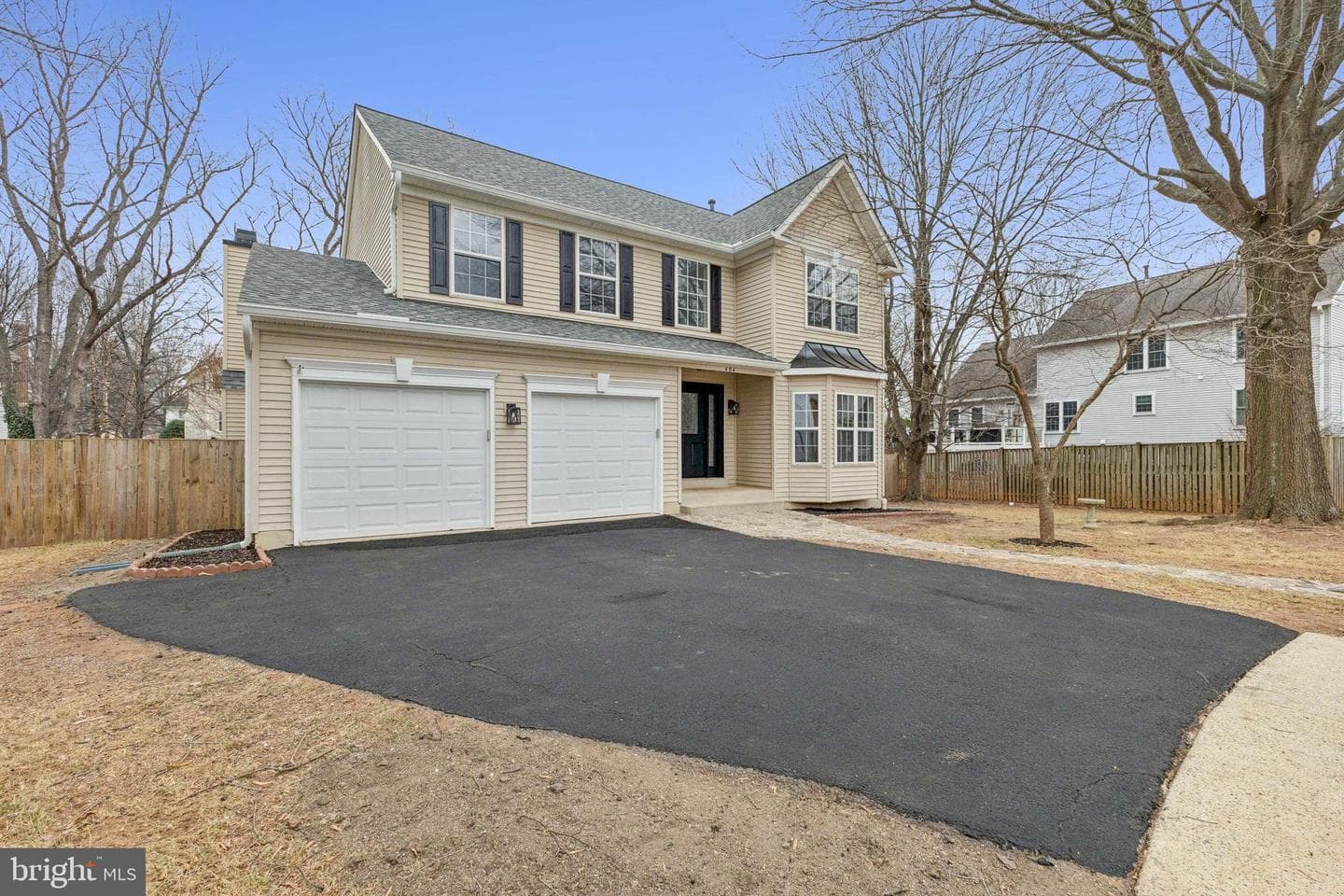 404 Tracy Court NE photo 2