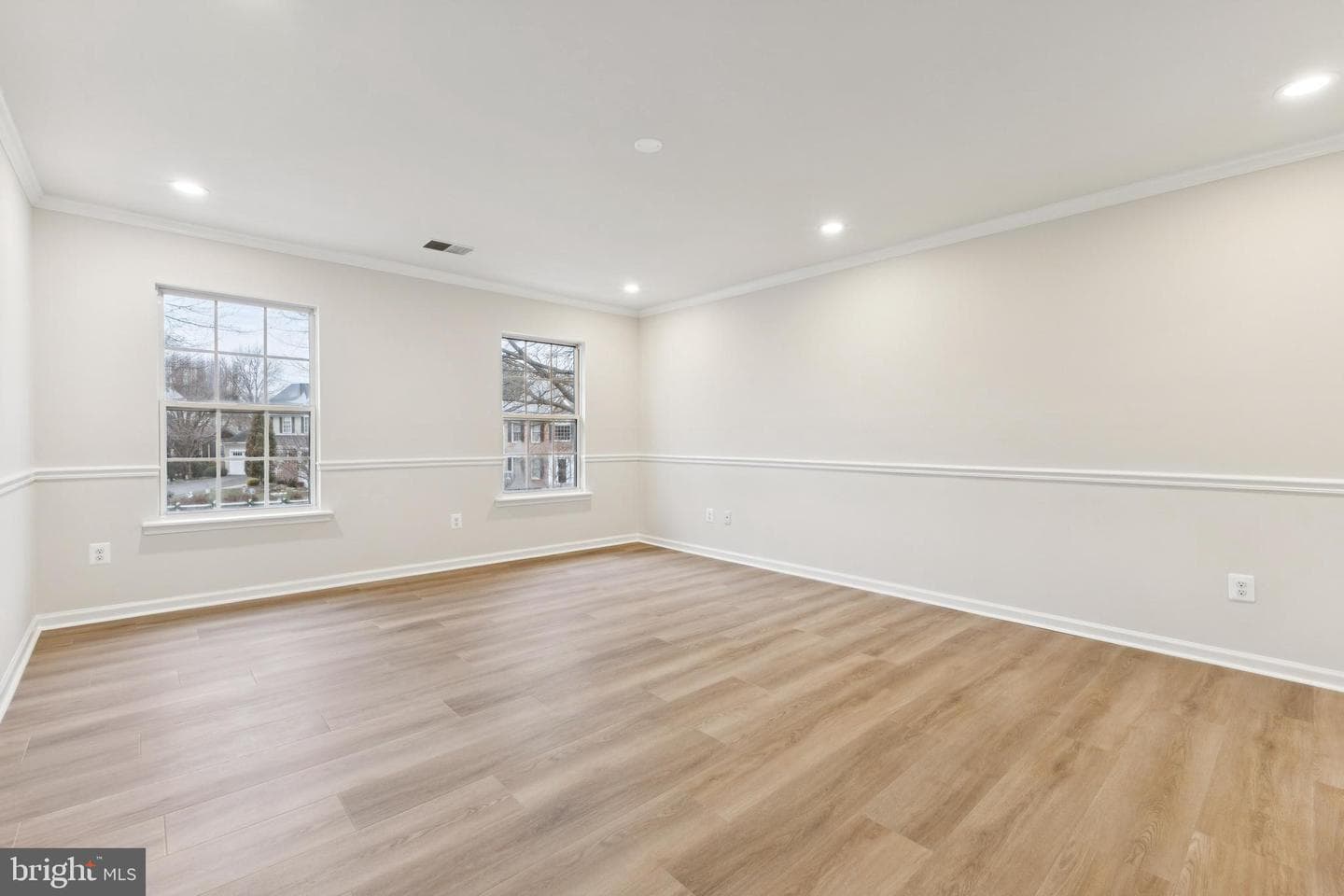 404 Tracy Court NE photo 23
