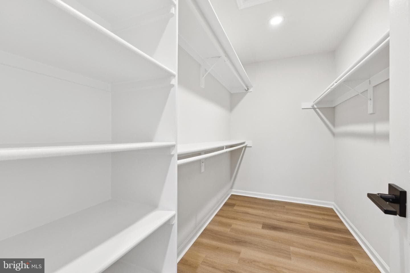404 Tracy Court NE photo 25