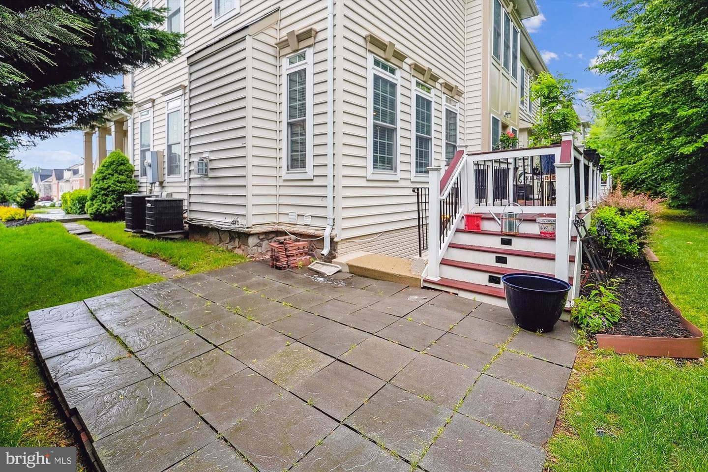 47666 Paulsen Square photo 37