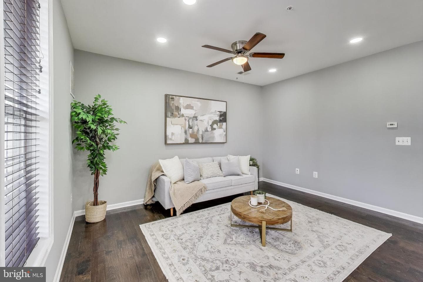 23516 Hopewell Manor Terrace photo 12
