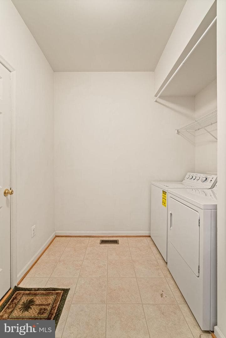 44424 Livonia Terrace photo 24