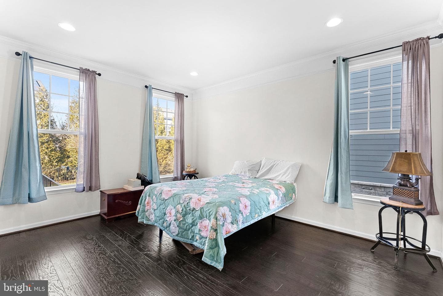 1010 Themis Street SE photo 27