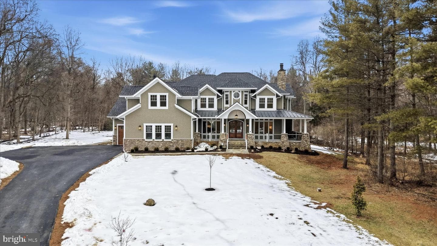 22597 Redhill Manor Court photo 140