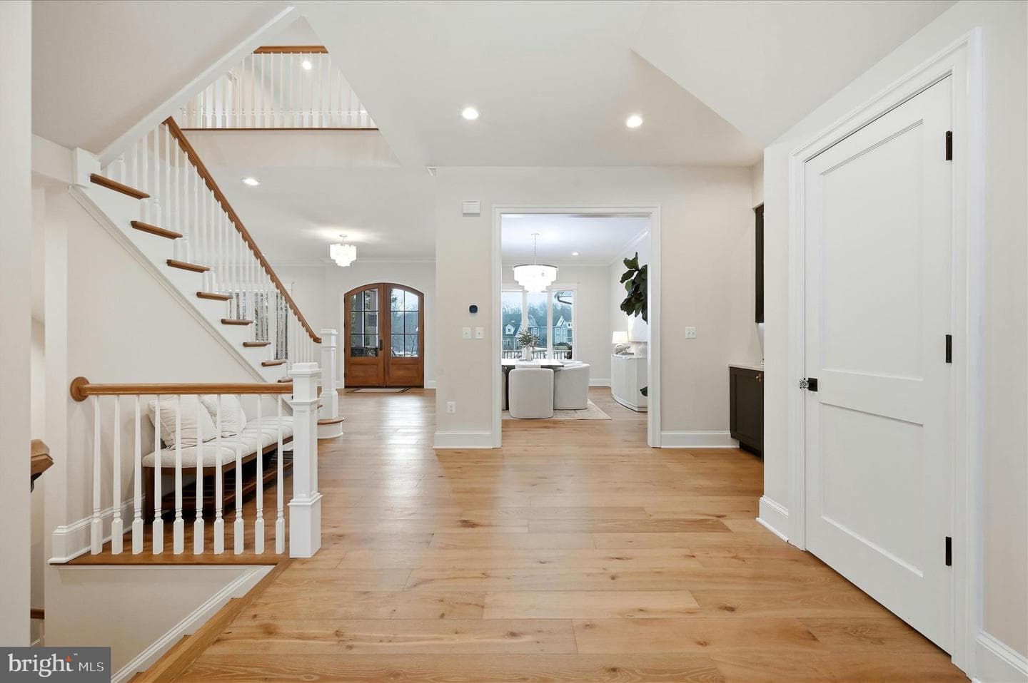 22597 Redhill Manor Court photo 18