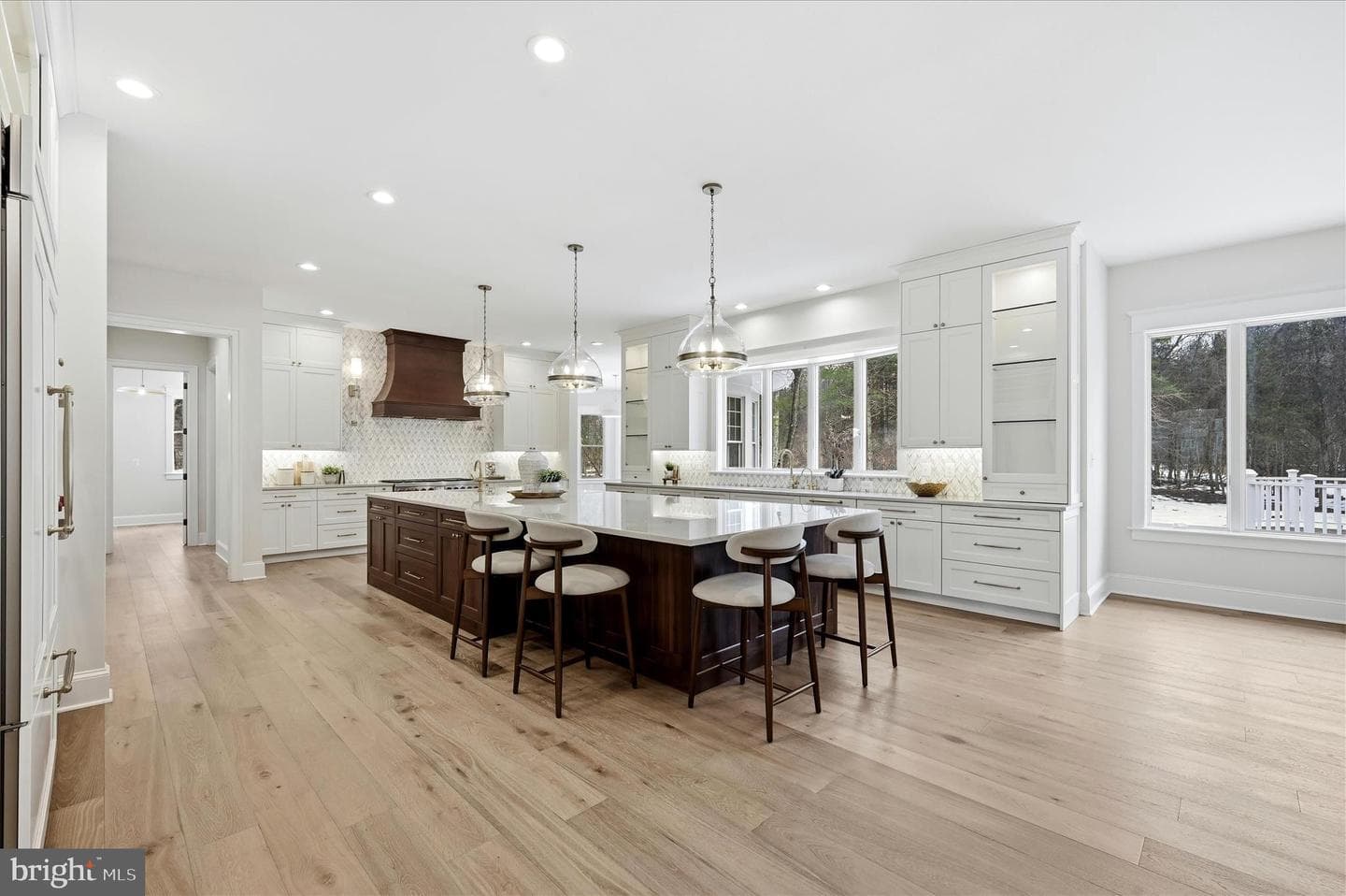 22597 Redhill Manor Court photo 28