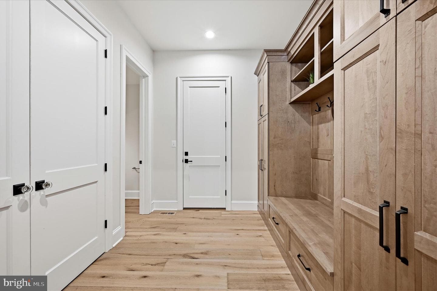 22597 Redhill Manor Court photo 49