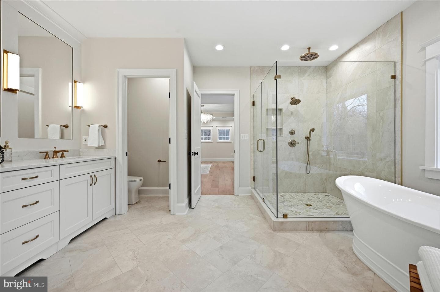 22597 Redhill Manor Court photo 66