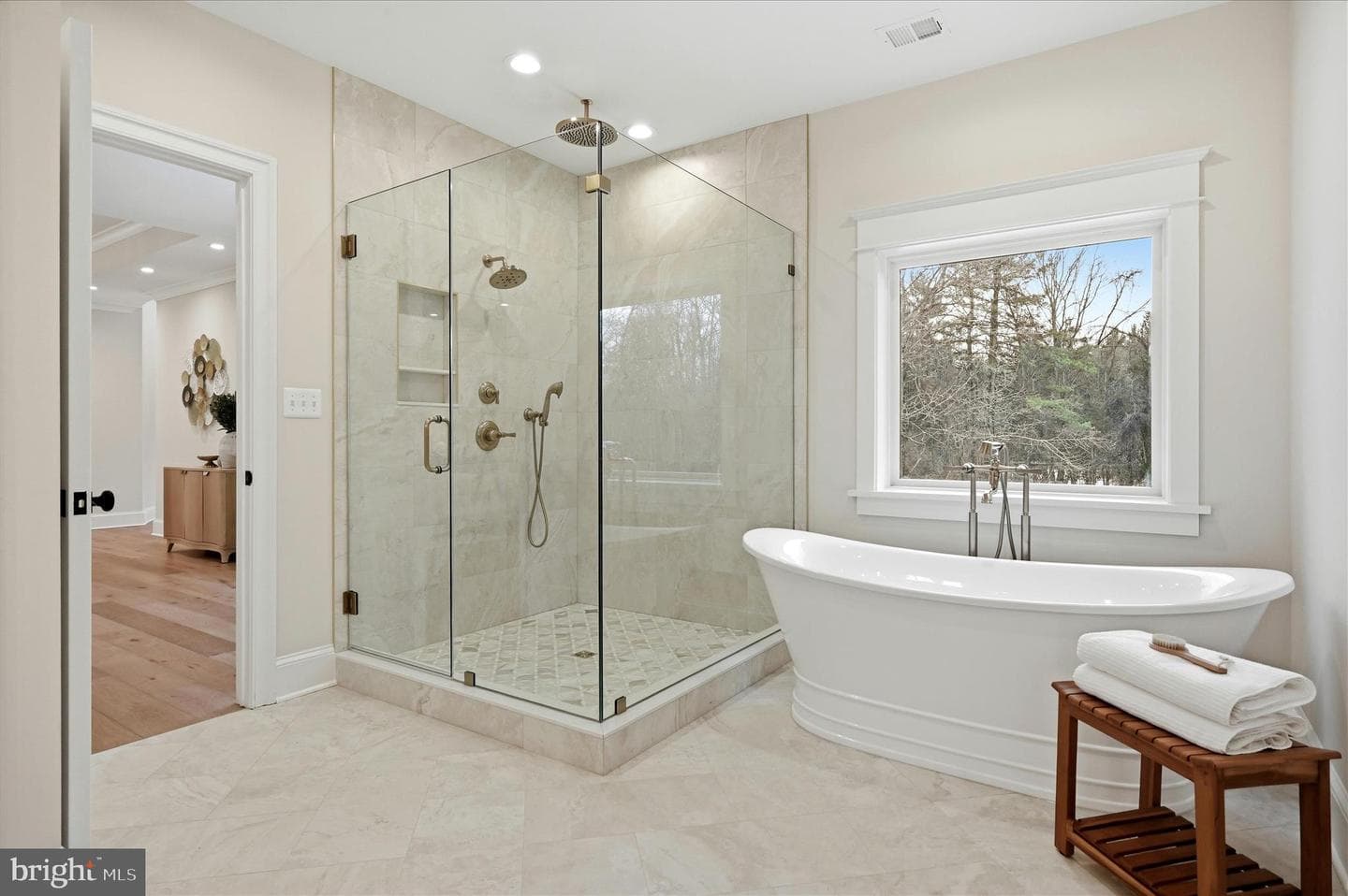22597 Redhill Manor Court photo 67