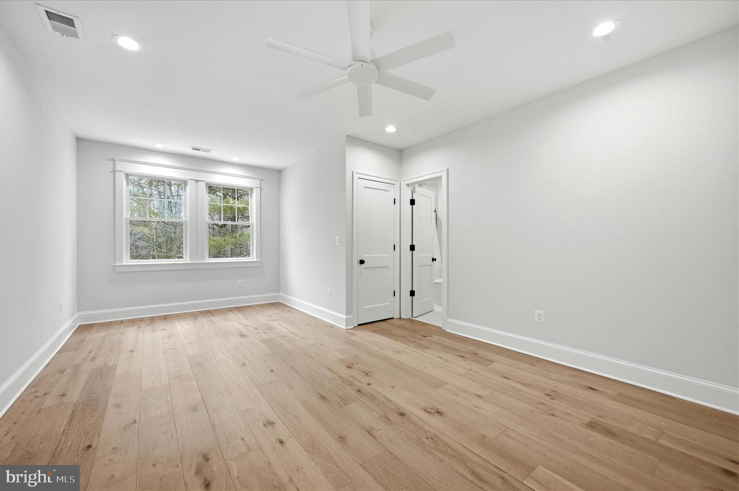 22597 Redhill Manor Court photo 76
