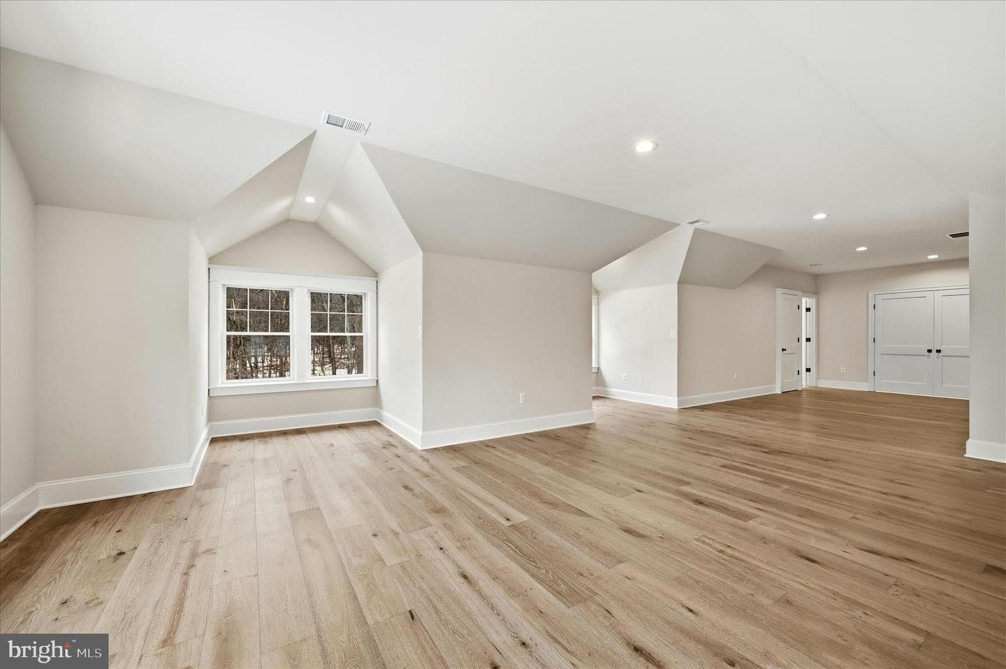22597 Redhill Manor Court photo 85