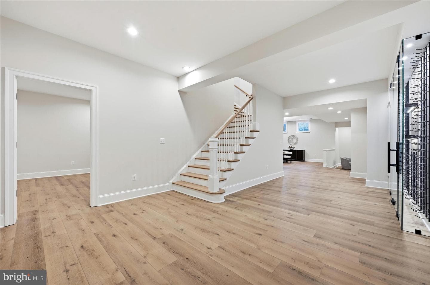 22597 Redhill Manor Court photo 90