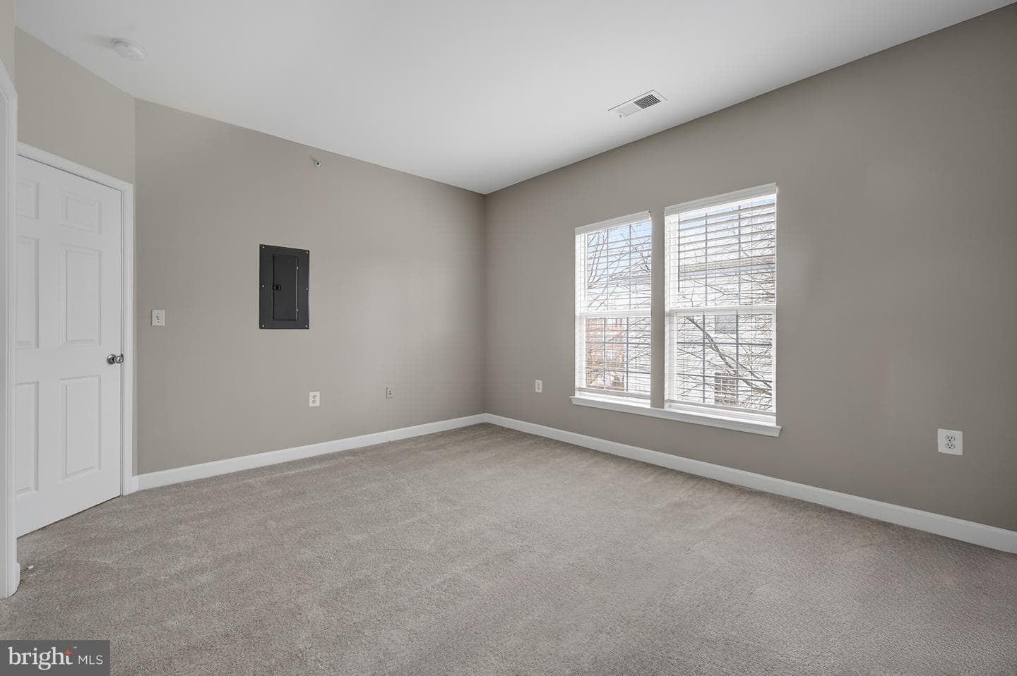 42531 Rockrose Square #302 photo 26