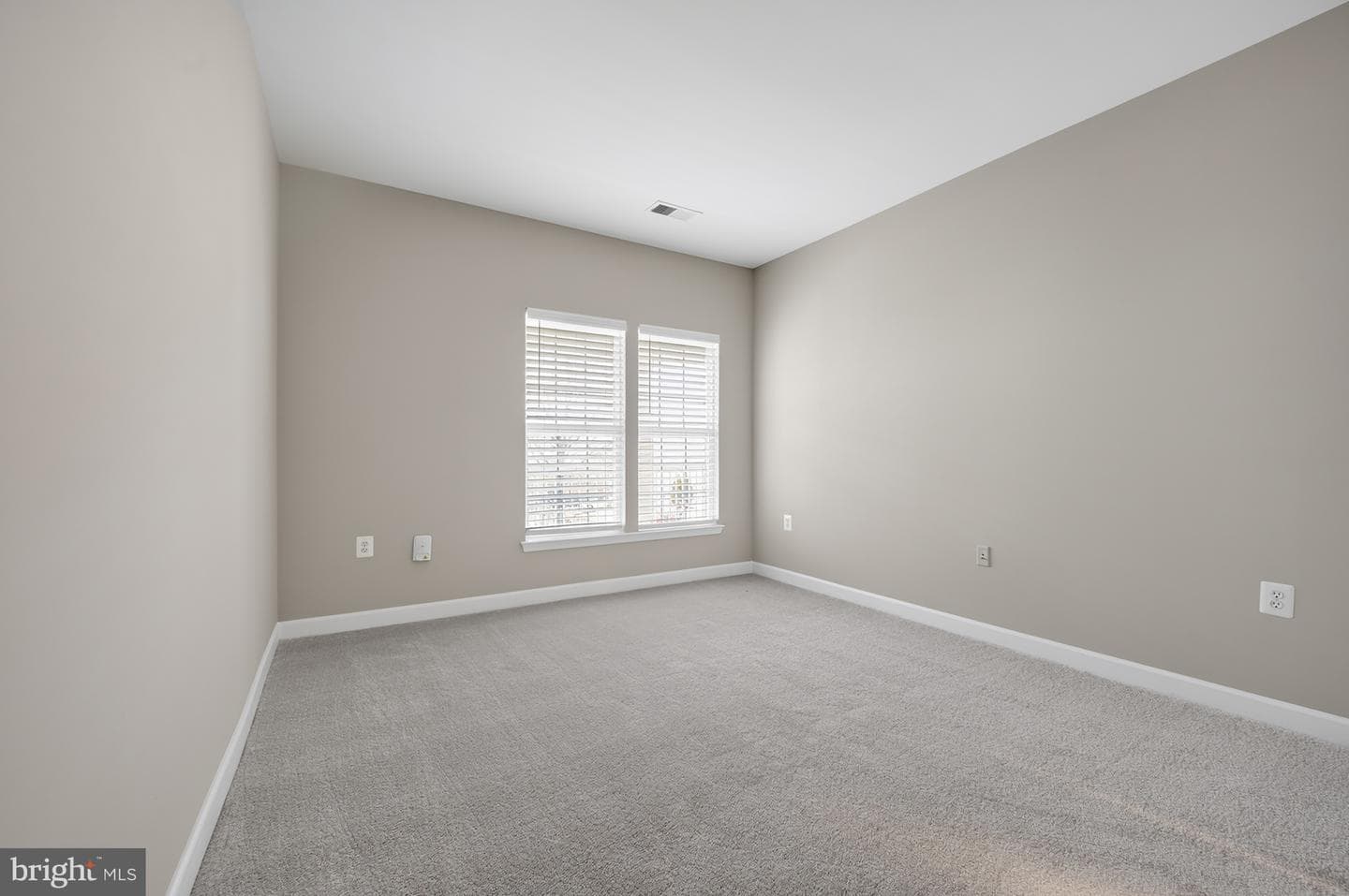 42531 Rockrose Square #302 photo 32