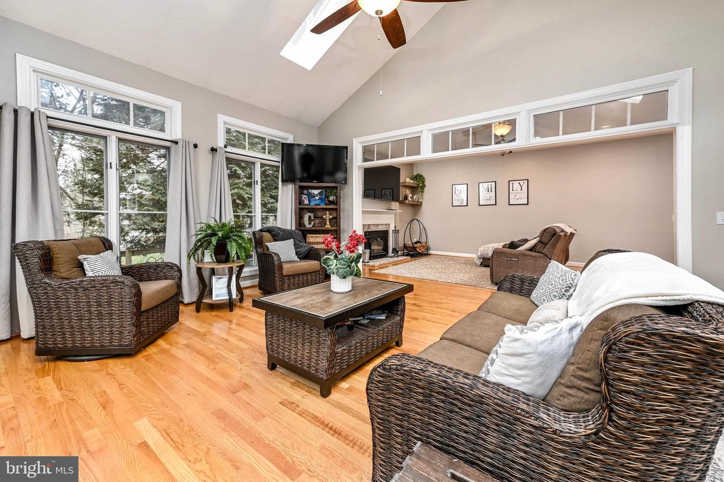 46225 Allsbrook Place photo 16