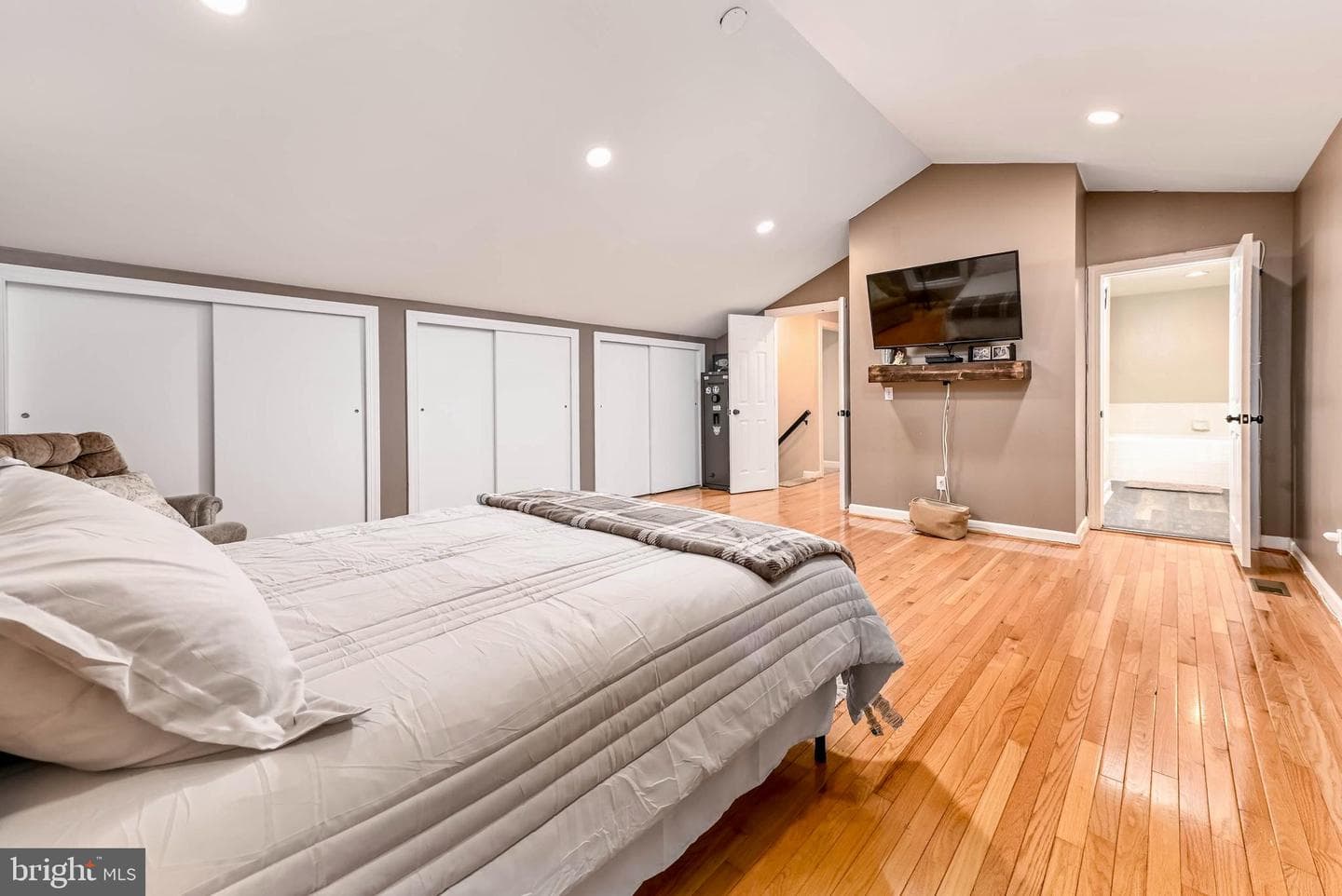 46225 Allsbrook Place photo 25