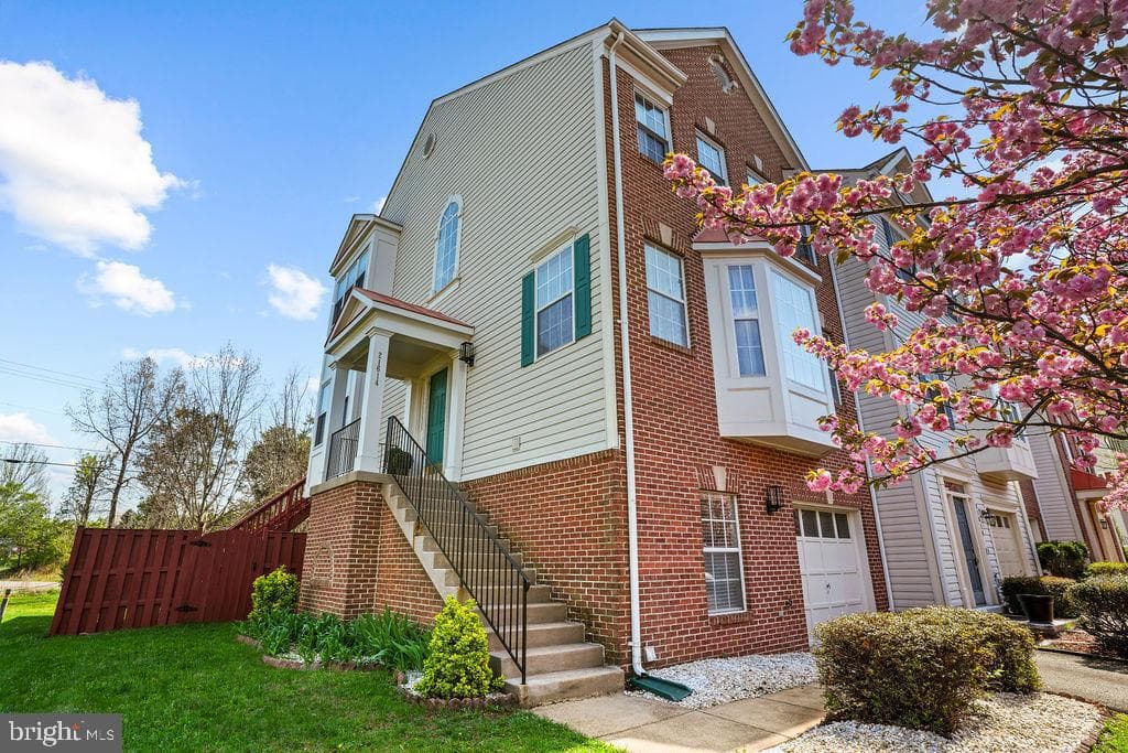 21614 Monmouth Terrace photo 43