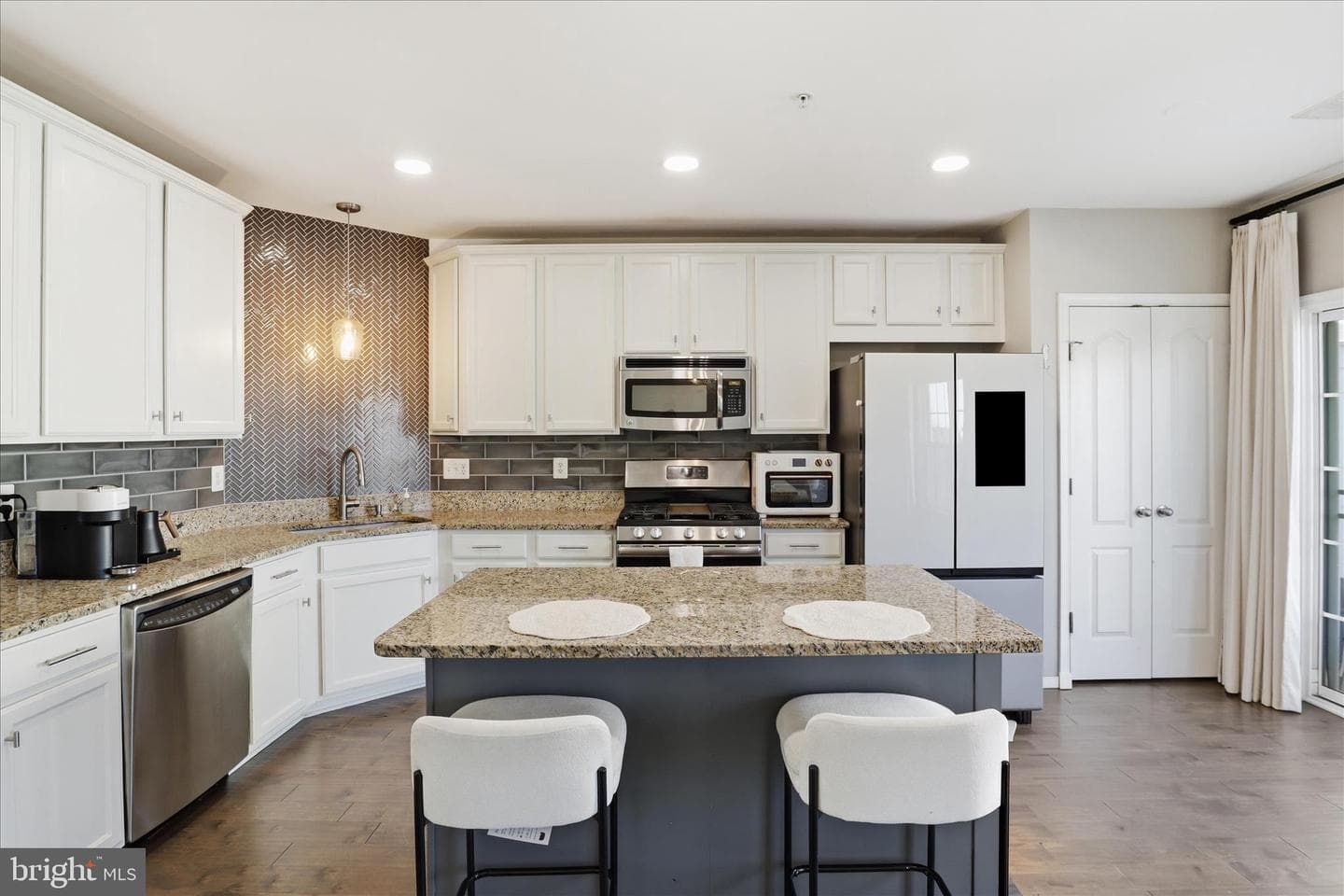 22768 Ferncrest Terrace photo 19