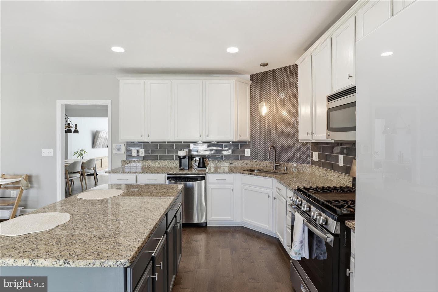 22768 Ferncrest Terrace photo 21