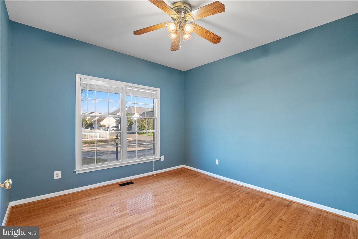 25413 Bradshaw Drive photo 10