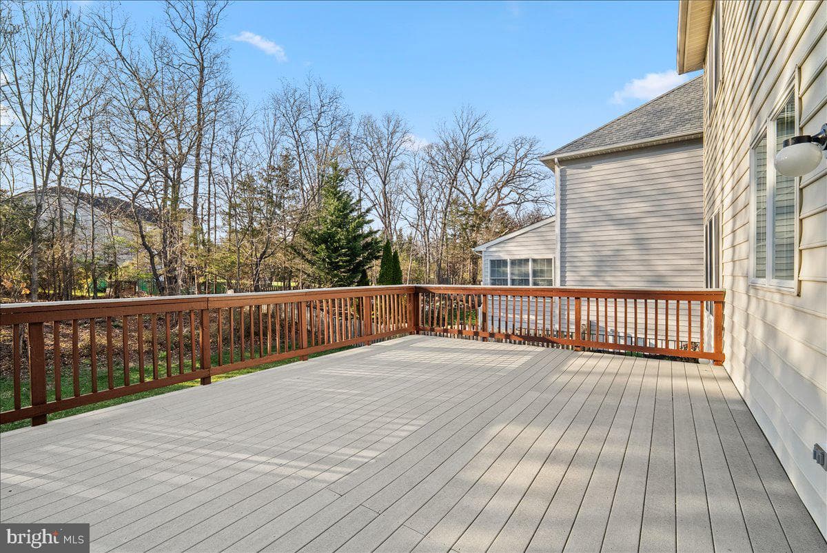 25413 Bradshaw Drive photo 18