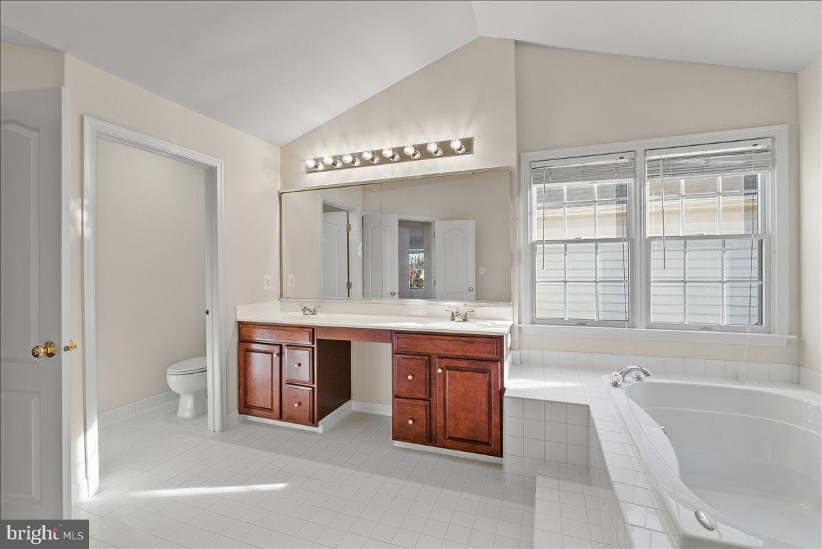 25413 Bradshaw Drive photo 34
