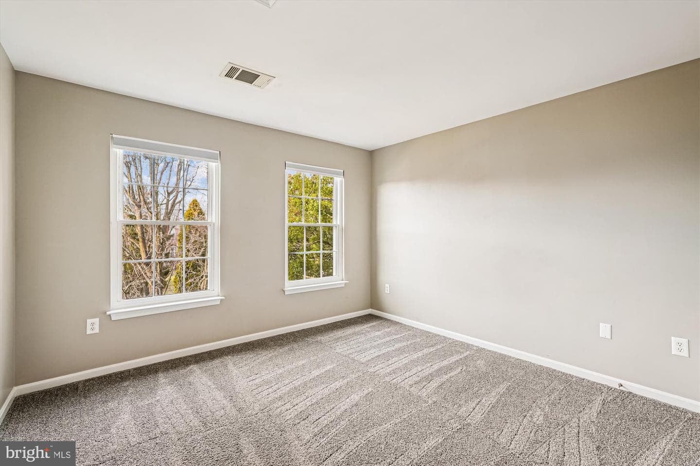 44211 Palladian Court photo 36