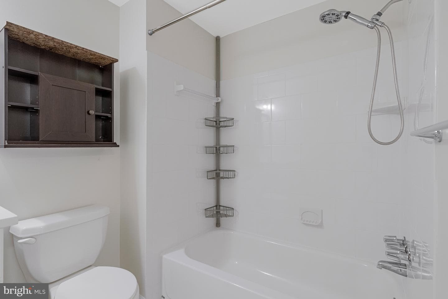 203 Greenfield Court photo 19