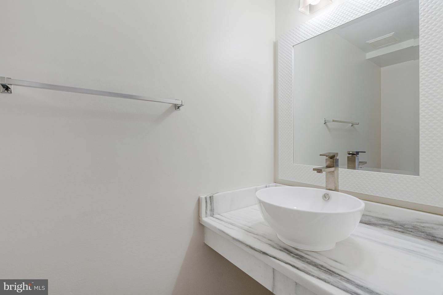 203 Greenfield Court photo 5