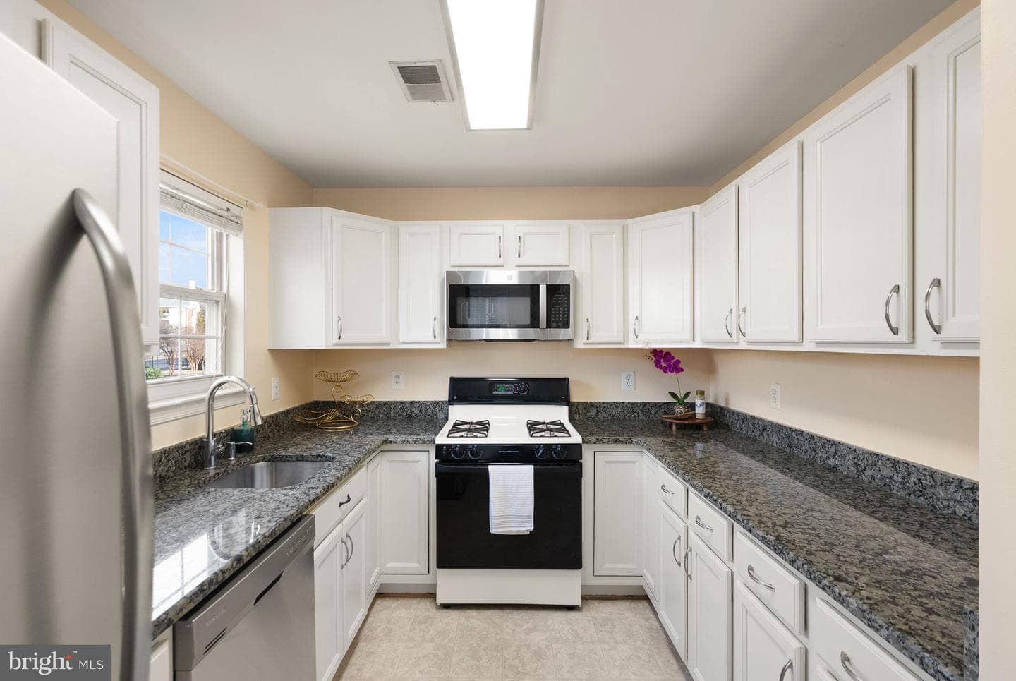 521 Constellation Square SE #E photo 10