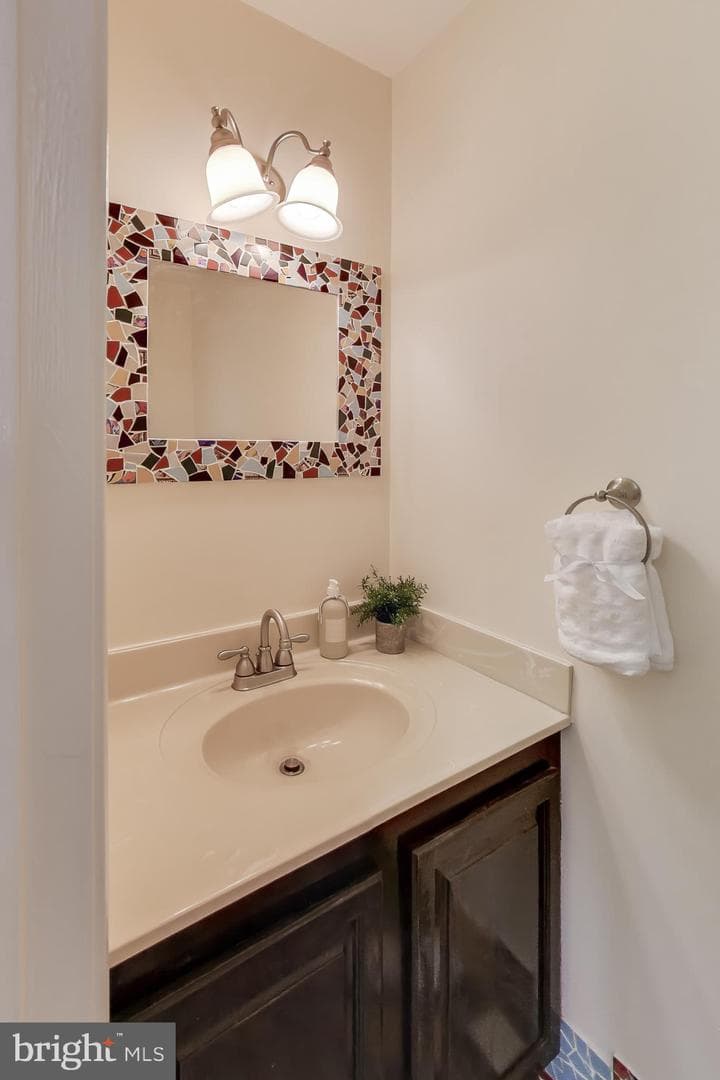 37836 Perkins Court photo 15
