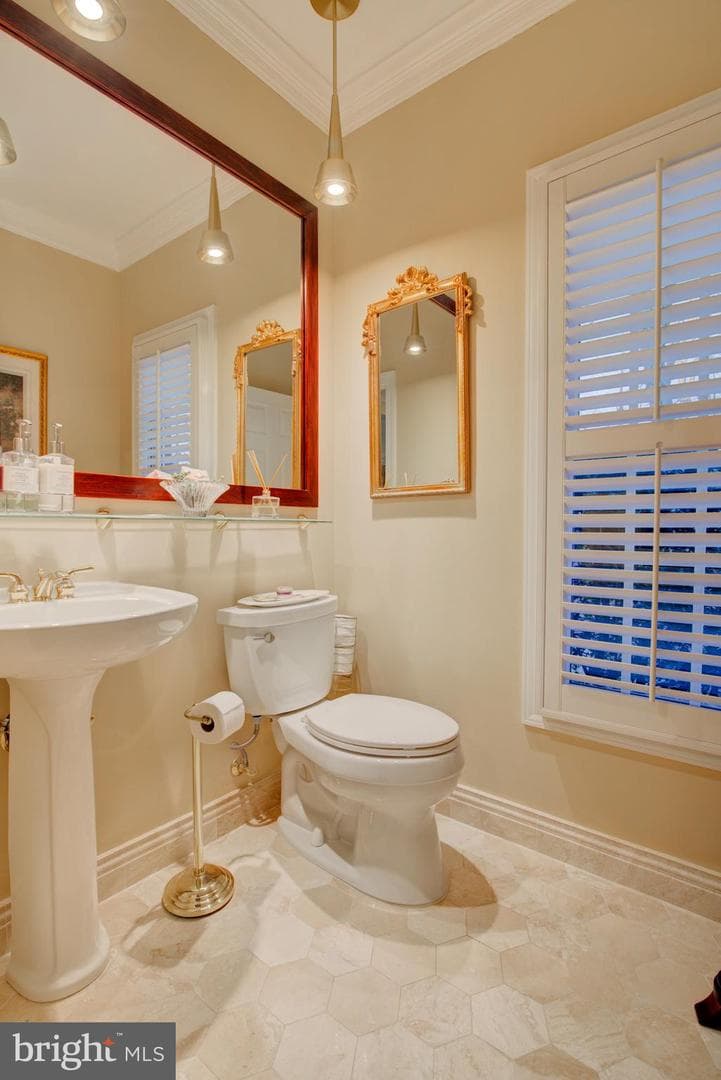 43287 Warwick Hills Court photo 24