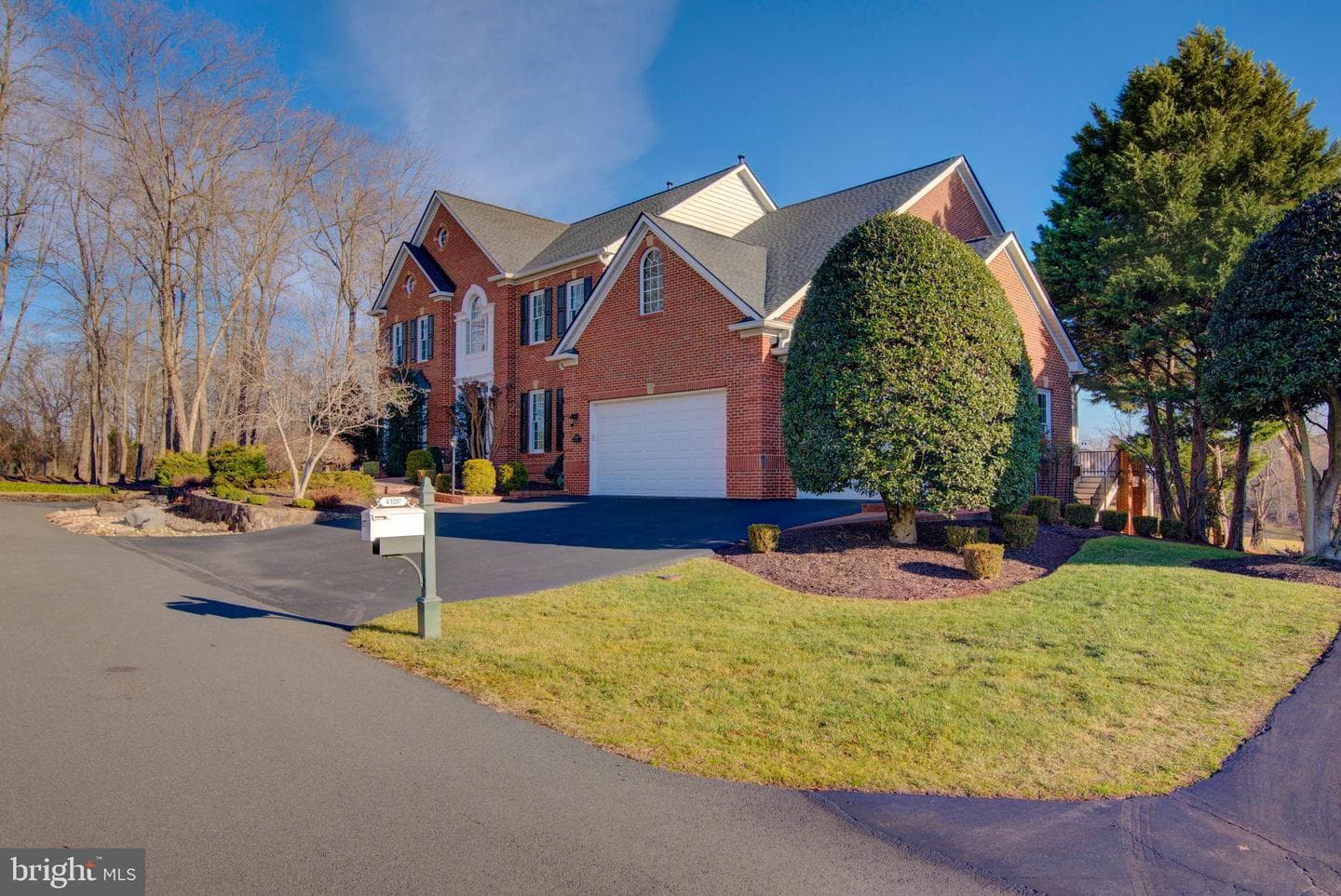 43287 Warwick Hills Court photo 4