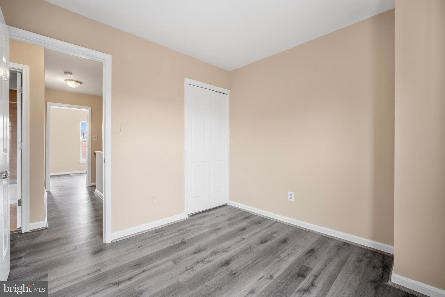 22078 Manning Square photo 20