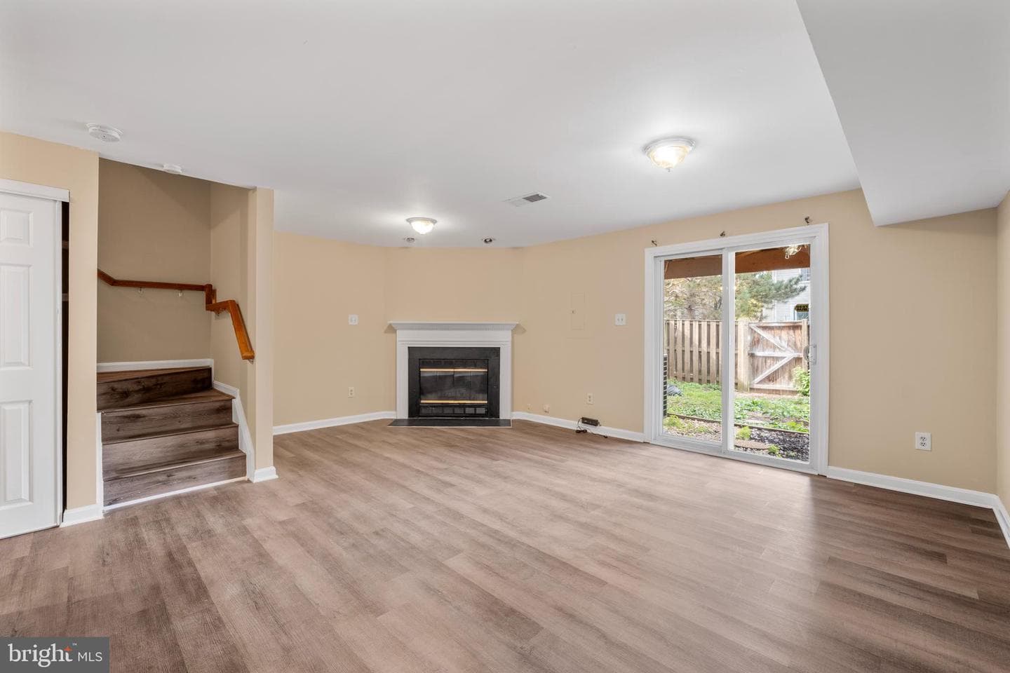 22078 Manning Square photo 25