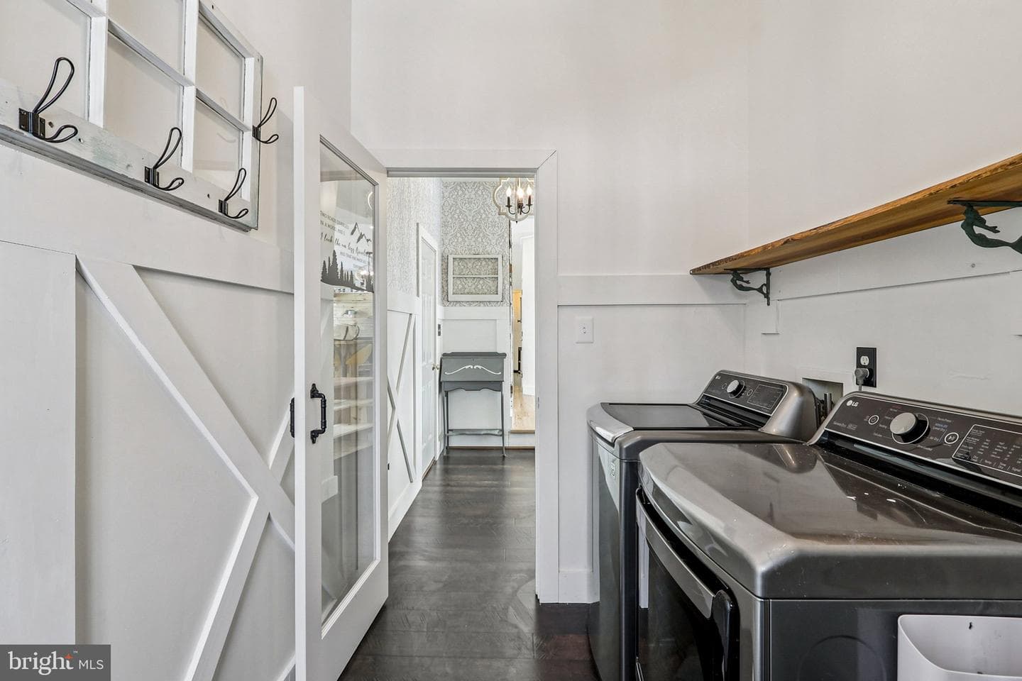 19075 Foxgreen Circle photo 24