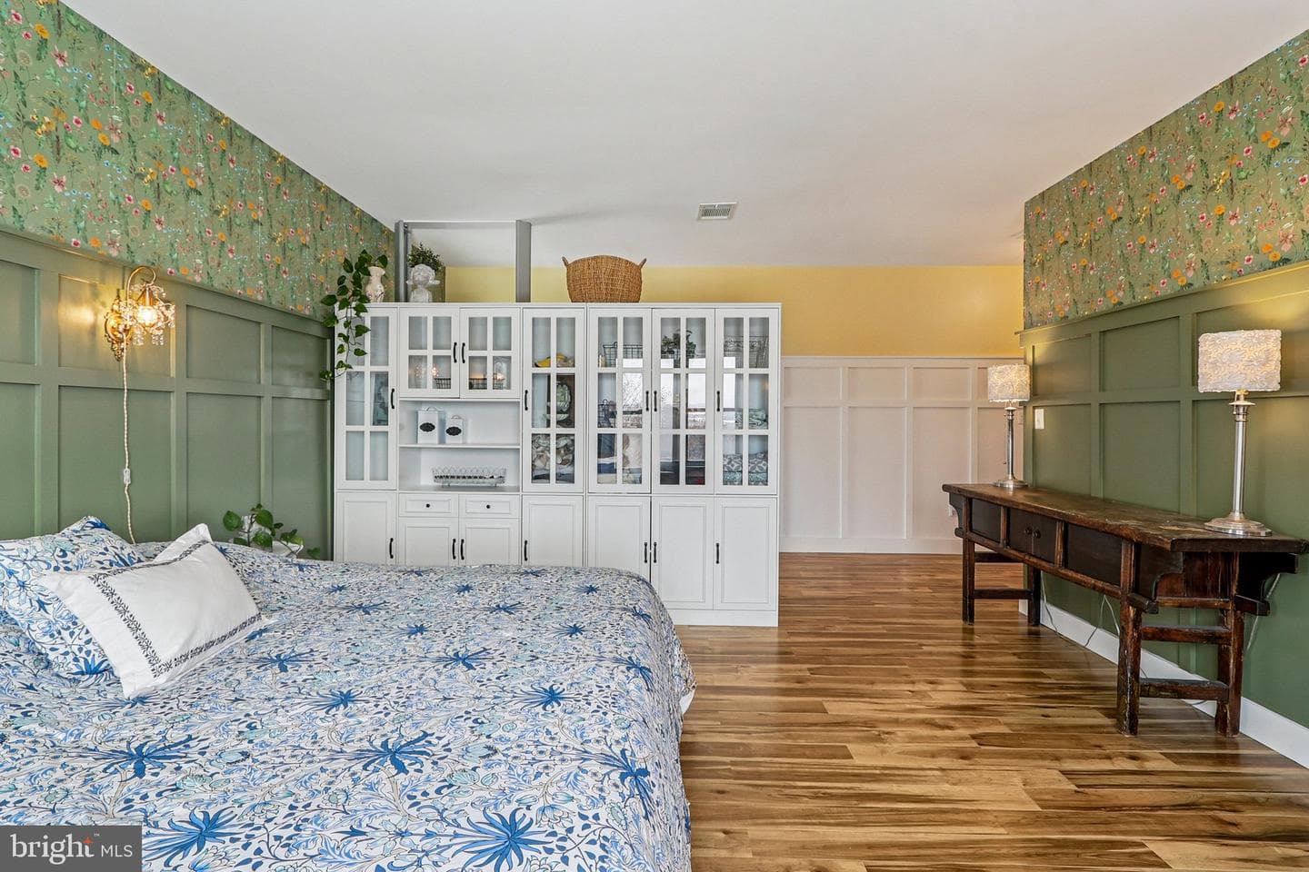 19075 Foxgreen Circle photo 30