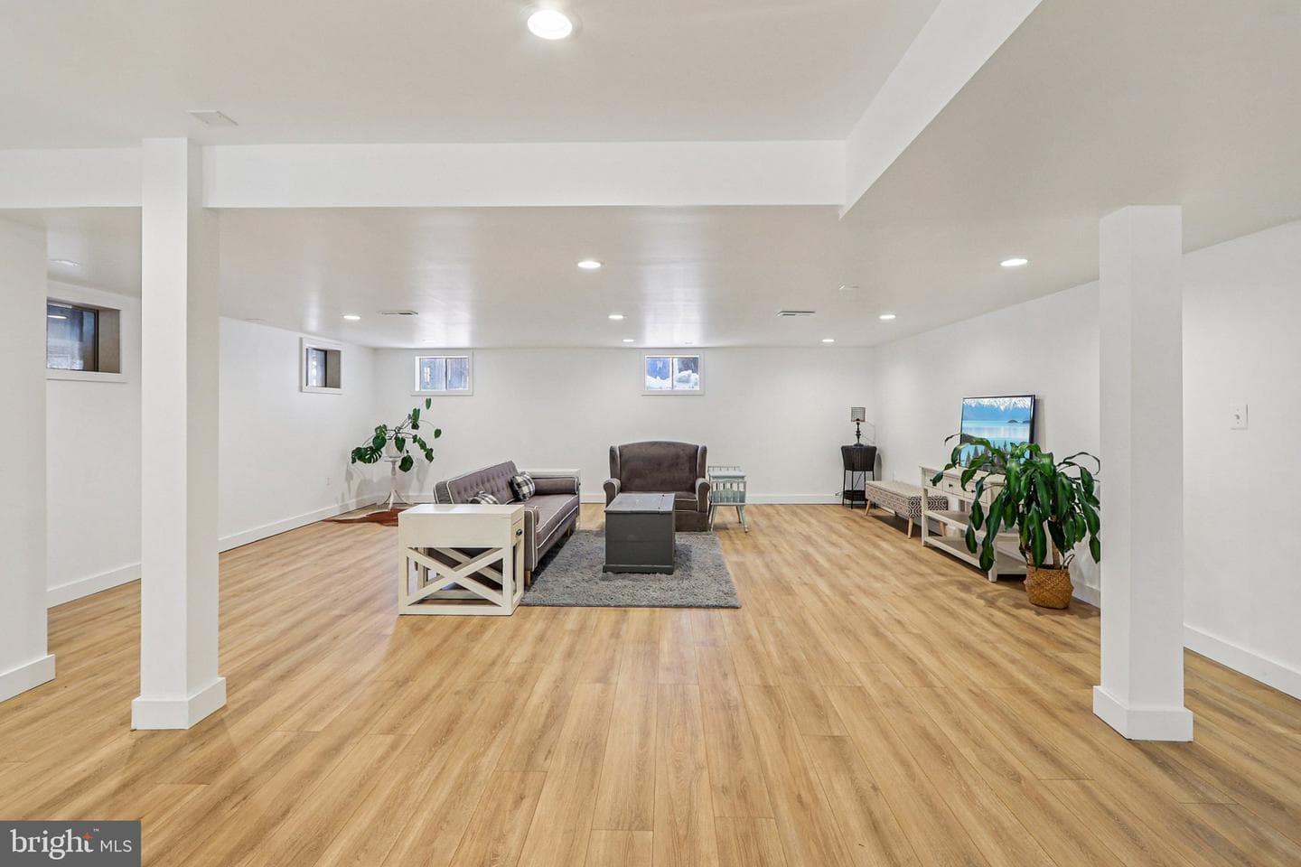 19075 Foxgreen Circle photo 51