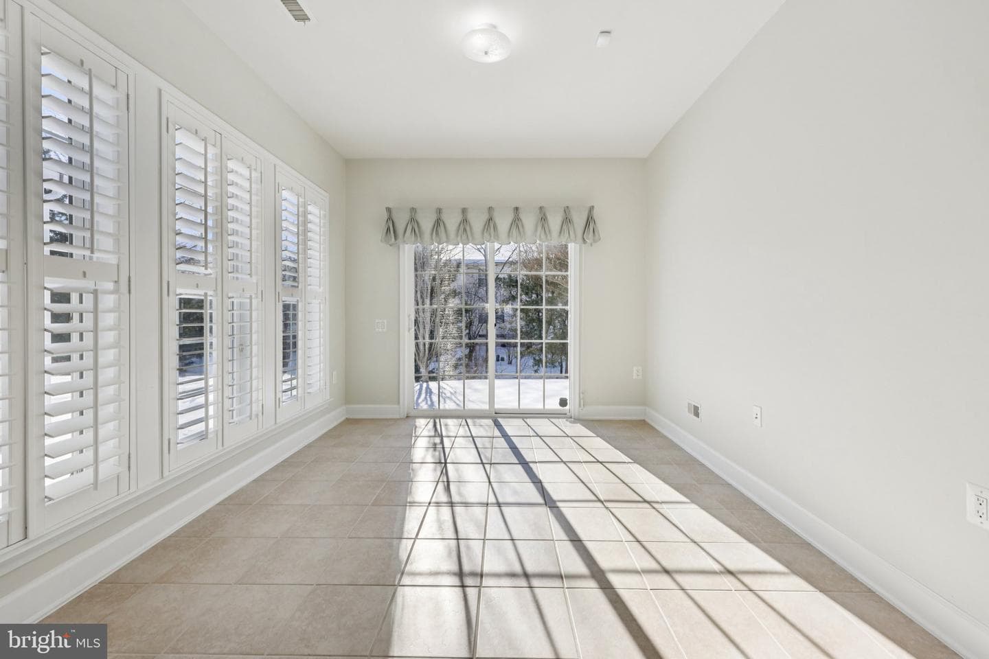 20850 Adams Mill Place photo 4
