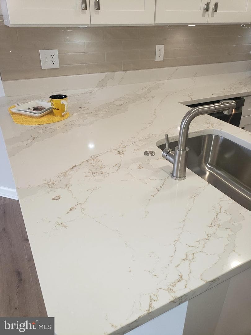 45070 Brae Terrace #202 photo 15