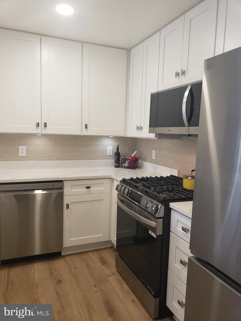 45070 Brae Terrace #202 photo 17